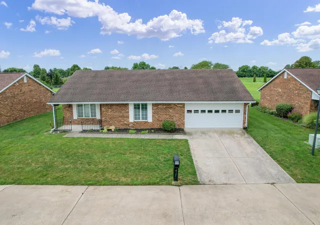 851-circle-dr-32-london-oh-43140/hzid_9d1b8456
