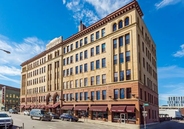 150-e-main-st-207-columbus-oh-43215/hzid_67a8c68a