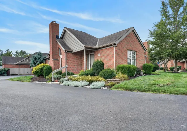 2405-sportsman-dr-grove-city-oh-43123/hzid_1da615f8