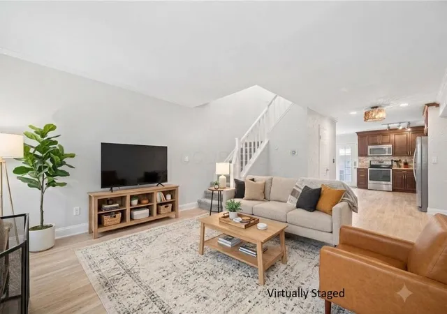493-w-3rd-avenue-columbus-oh-43201/hzid_9d084e86