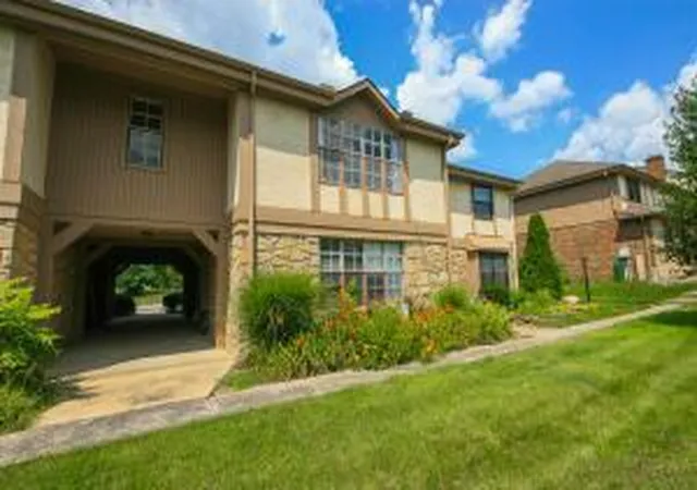 92-stornoway-dr-w-92b-columbus-oh-43213/hzid_7456c903