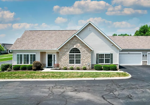 4872-ashleigh-dr-dublin-oh-43016/hzid_3877a48e