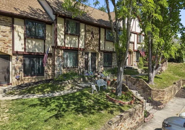 3032-blendon-woods-blvd-columbus-oh-43231/hzid_90fc83b8