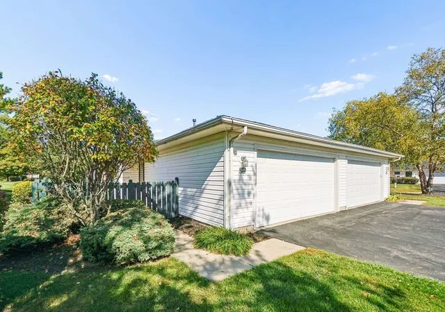 2445-warm-springs-dr-hilliard-oh-43026/hzid_830e0029