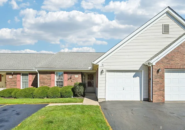 303-retreat-ln-303-marysville-oh-43040/hzid_c46646a5
