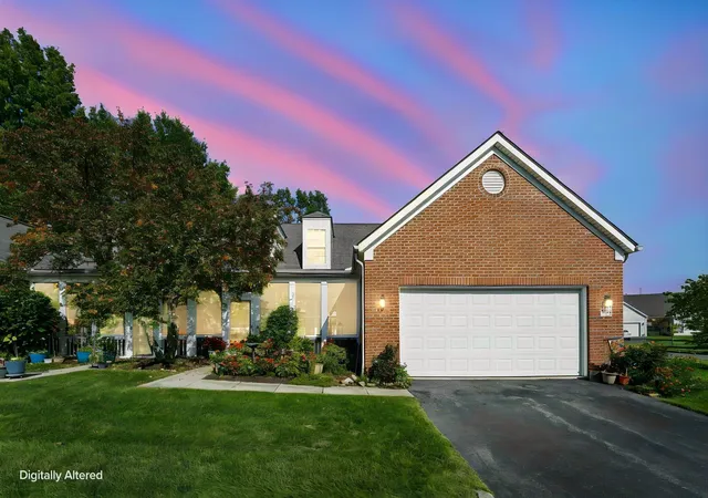 5998-naughten-pond-dr-columbus-oh-43213/hzid_583b1f27