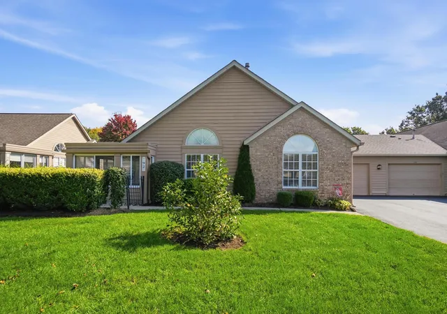 92-abbeycross-ln-westerville-oh-43082/hzid_4bb06f63
