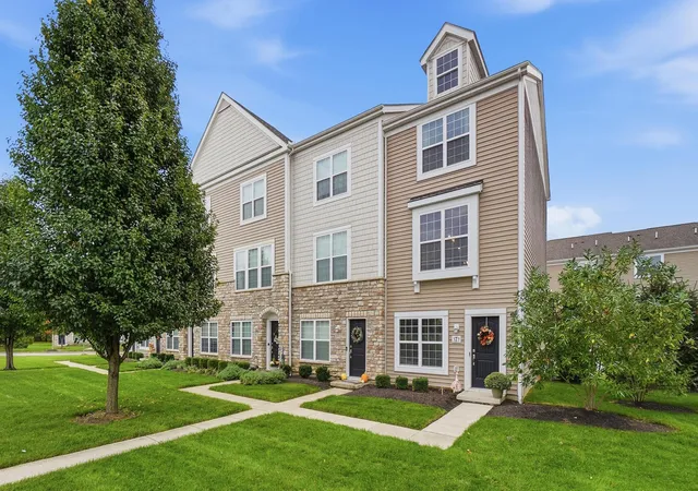 373-laurel-crk-st-pickerington-oh-43147/hzid_e58e58ca