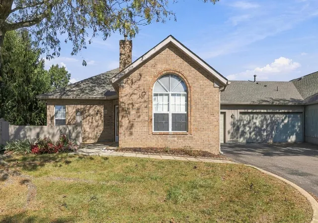 5734-willow-lake-dr-grove-city-oh-43123/hzid_d352cfee
