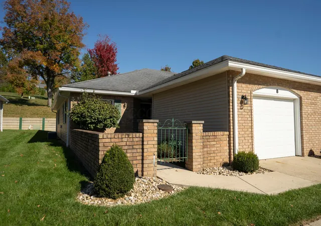 8-susan-dr-chillicothe-oh-45601/hzid_6dc6e5dd