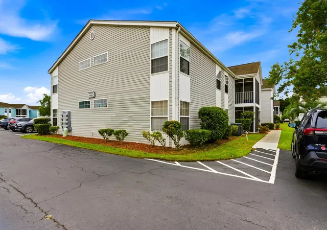 2225-huntingdon-dr-c-myrtle-beach-sc-29575/hzid_677e51ff