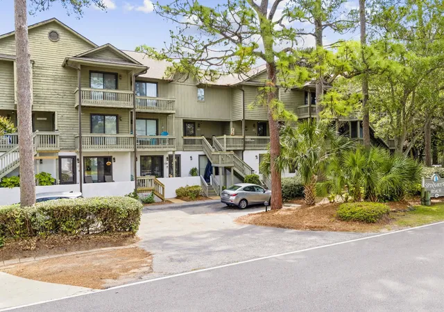 404-72nd-avenue-n-206-myrtle-beach-sc-29572/hzid_aa7d04bd