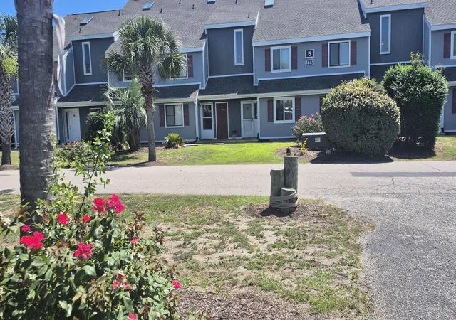 1851-colony-dr-5-m-myrtle-beach-sc-29575/hzid_0a89d3f6