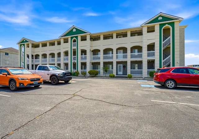 4526-w-plantation-harbour-dr-c-9-little-river-sc-29566/hzid_ec3a3d44