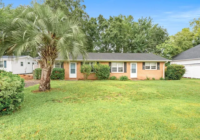 1019-bay-rd-surfside-beach-sc-29575/hzid_5a5cb67c