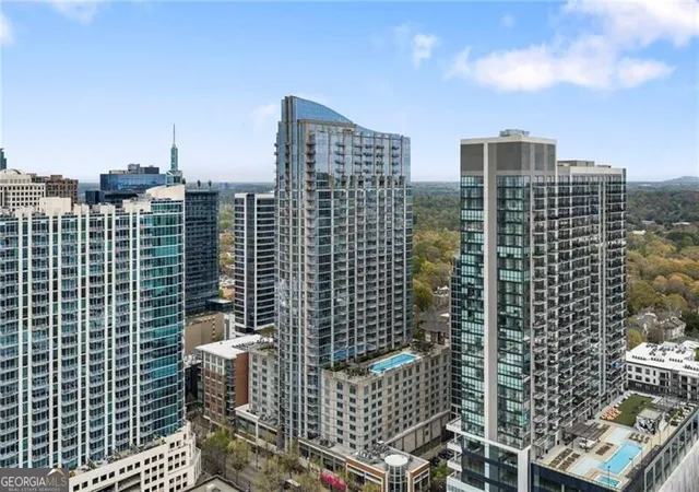855-peachtree-st-ne-2804-atlanta-ga-30308/hzid_de721f64