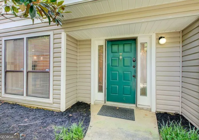 1306-wynnes-ridge-cir-se-marietta-ga-30067/hzid_de7938b9