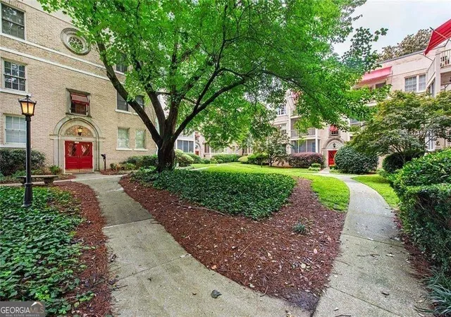 2222-peachtree-rd-nw-a3-atlanta-ga-30309/hzid_bebbcfb5