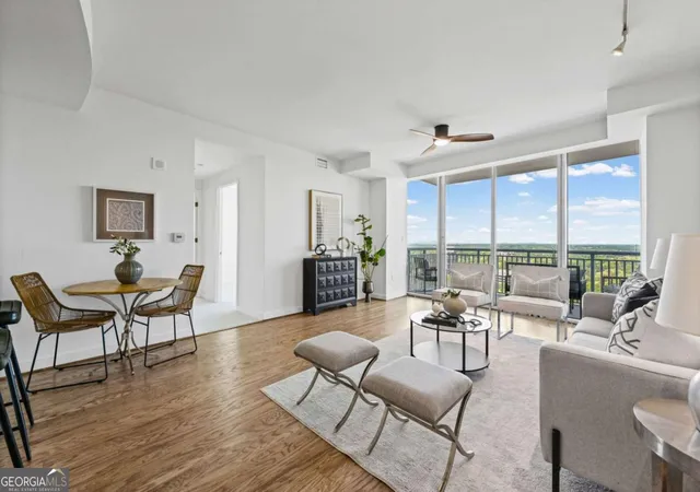 3338-peachtree-rd-ne-2702-atlanta-ga-30326/hzid_63f1d0ae