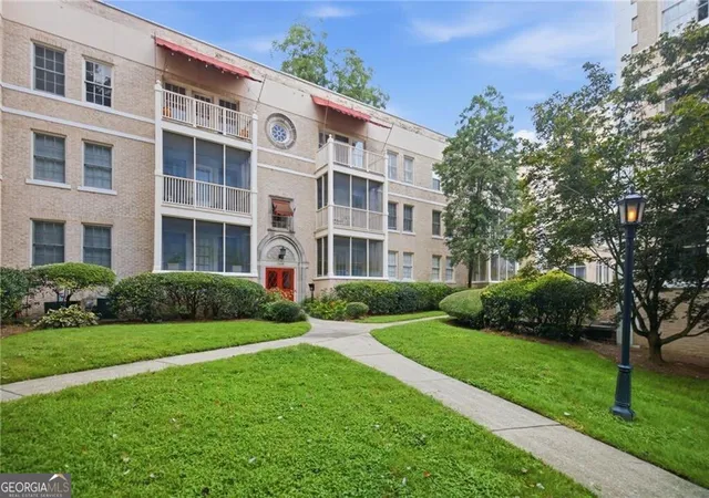 2222-peachtree-rd-nw-b5-atlanta-ga-30309/hzid_09da307a