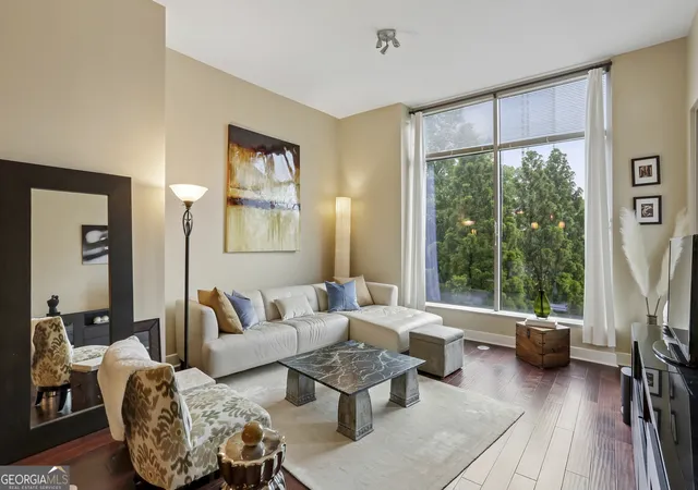 2795-ne-peachtree-rd-ne-307-atlanta-ga-30305/hzid_8c4e6d30