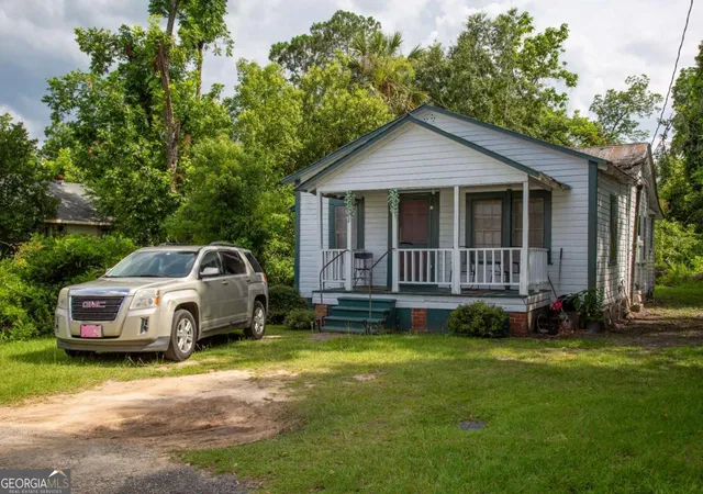 102-crosby-st-baxley-ga-31513/hzid_7a15acd4
