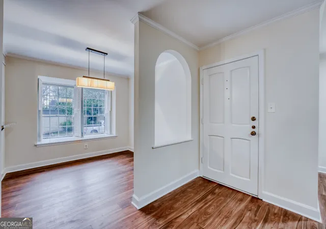 134-woodmere-sq-nw-134-atlanta-ga-30327/hzid_045ee1eb