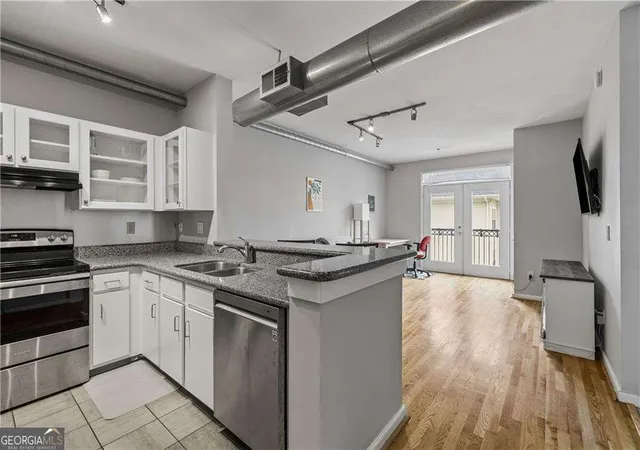 800-peachtree-st-ne-1517-atlanta-ga-30308/hzid_e47f82a9