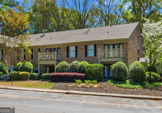3650-ashford-dunwoody-rd-ne-228-atlanta-ga-30319/hzid_242be3f1