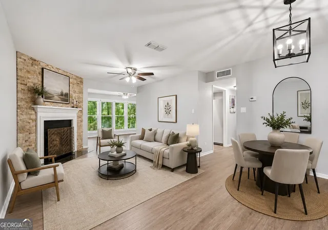 3019-cyn-point-cir-roswell-ga-30076/hzid_2911f651