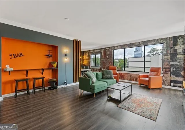 3481-lakeside-901-dr-ne-atlanta-ga-30326/hzid_70c793ab