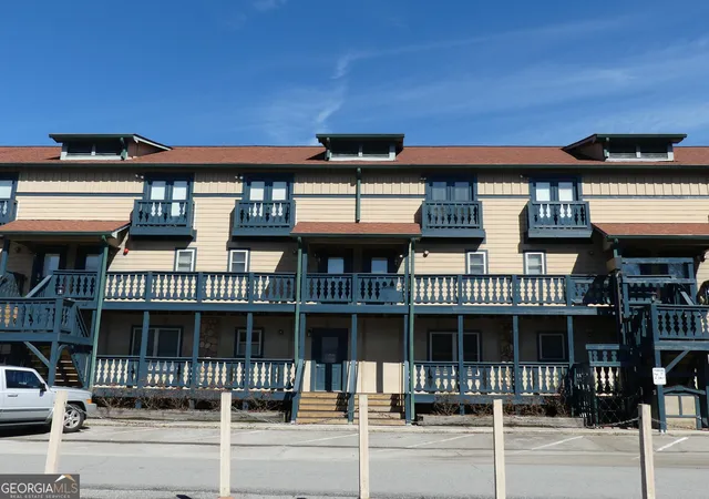 26-204-midway-st-203-door-204-helen-ga-30545/hzid_bec1e8ea