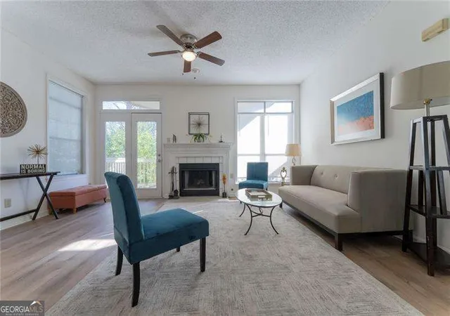 1015-mcgill-park-ave-ne-atlanta-ga-30312/hzid_dbc50f0c