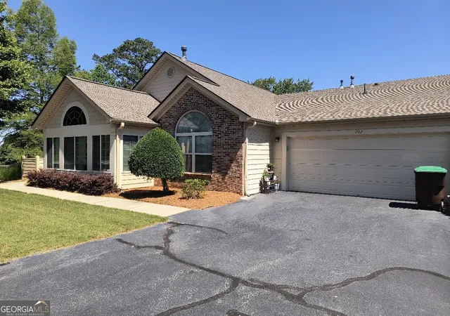 202-silver-summit-dr-se-conyers-ga-30094/hzid_f4a236f4