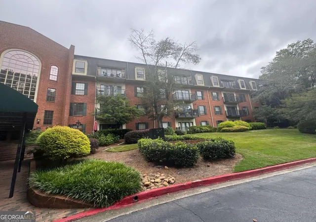 28112-plantation-dr-ne-atlanta-ga-30324/hzid_779f0905