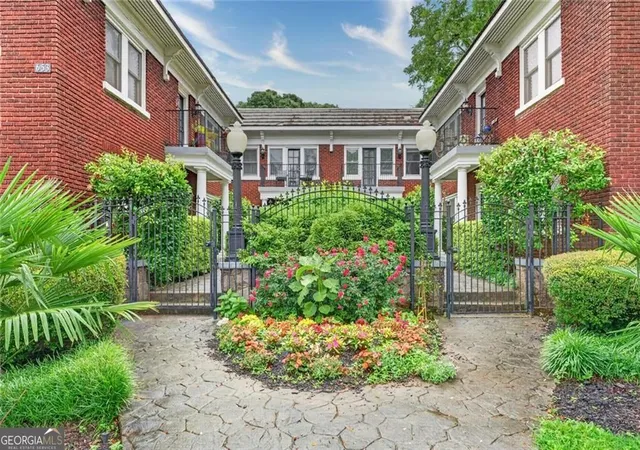 653-bonaventure-ave-ne-5-atlanta-ga-30306/hzid_6a042477