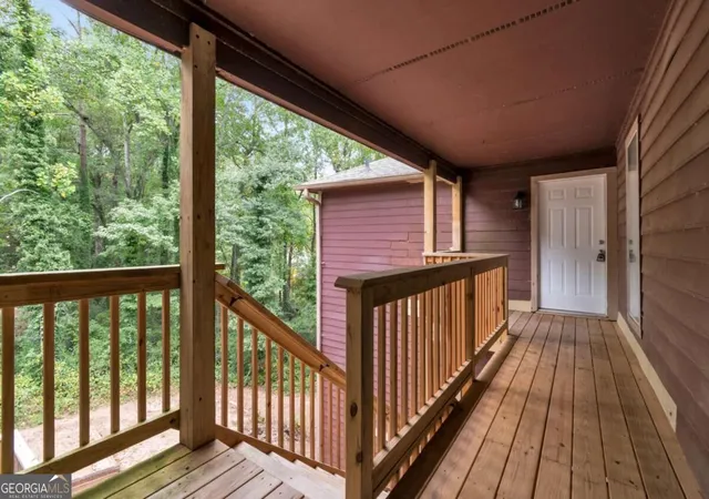 5557-mountain-springs-cir-stone-mountain-ga-30088/hzid_d8cec68d