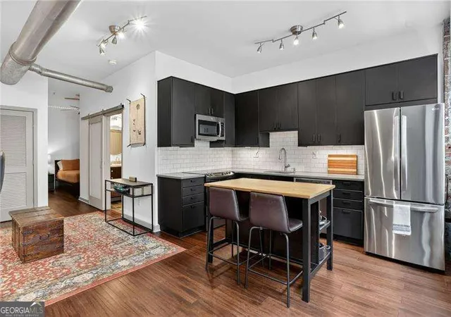 800-peachtree-st-ne-8303-atlanta-ga-30308/hzid_89d083ca