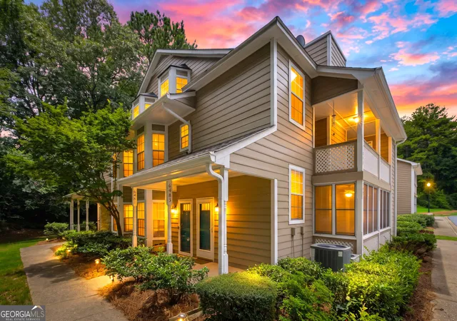 6483-northridge-way-morrow-ga-30260/hzid_5407515d