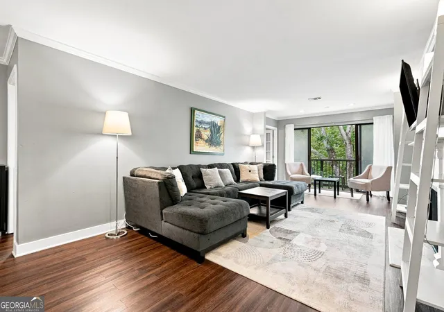 4302-pine-hts-dr-ne-atlanta-ga-30324/hzid_7c7854a0