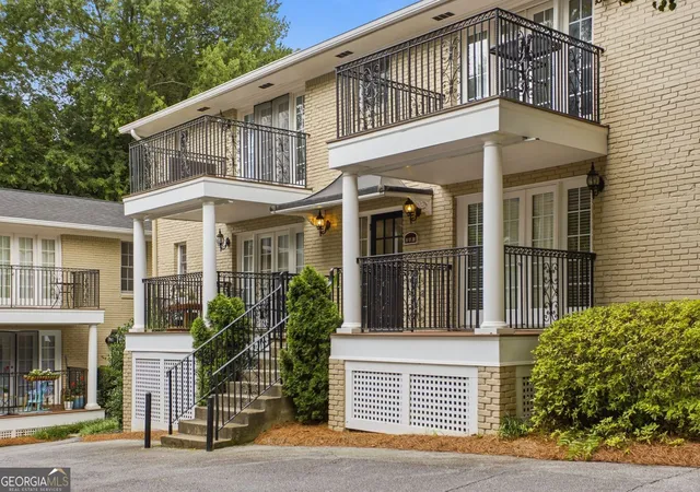 869-briarcliff-rd-ne-b-18-atlanta-ga-30306/hzid_700b5a12