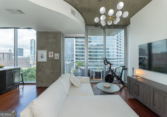 855-peachtree-st-ne-1512-atlanta-ga-30308/hzid_411312bf