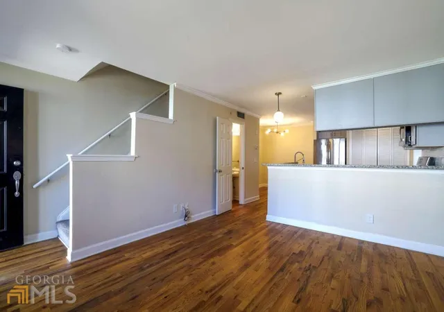 2232-dunseath-ave-nw-209-atlanta-ga-30318/hzid_cbd0376e