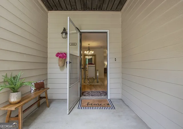 4013-lake-pointe-cir-roswell-ga-30075/hzid_1002307b