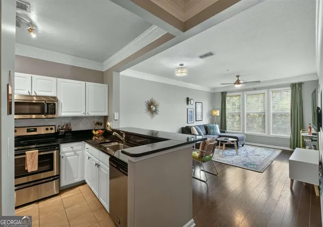 4203-westchester-ridge-ne-atlanta-ga-30329/hzid_8114d700