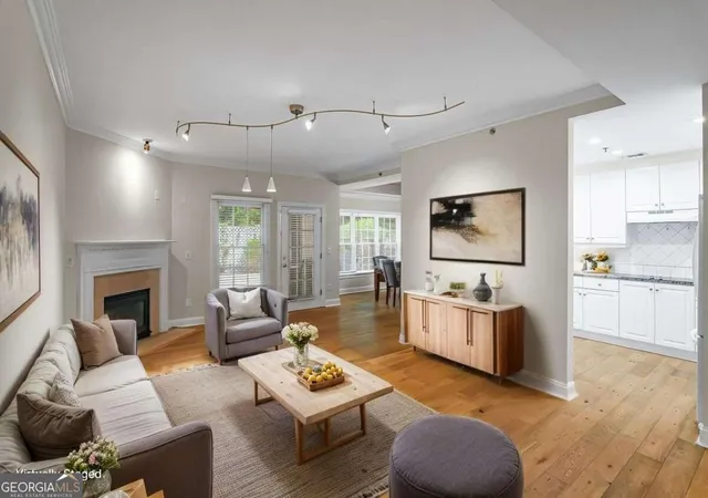 211-colonial-homes-dr-nw-1105-atlanta-ga-30309/hzid_9b29f83b