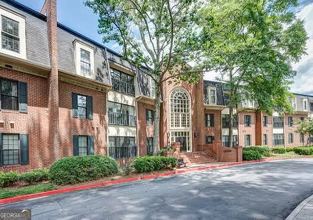 23116-plantation-dr-ne-atlanta-ga-30324/hzid_04684035