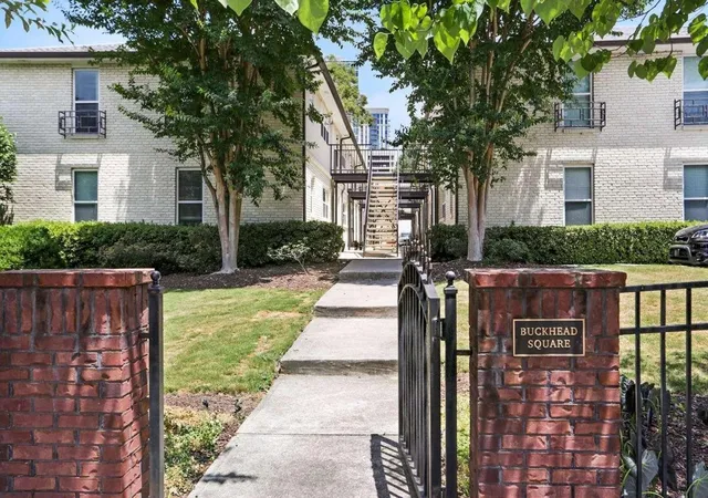 48-peachtree-ave-ne-124-atlanta-ga-30305/hzid_0efd99a0