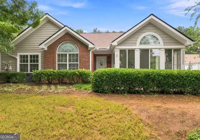 4008-vineyards-ln-nw-27-kennesaw-ga-30144/hzid_edb3e818