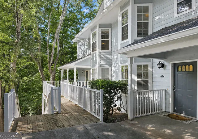 3940-riverlook-pkwy-se-203-marietta-ga-30067/hzid_c9f38ed5